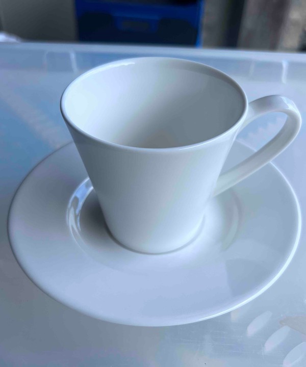 China White Teacups And Saucers For Sale