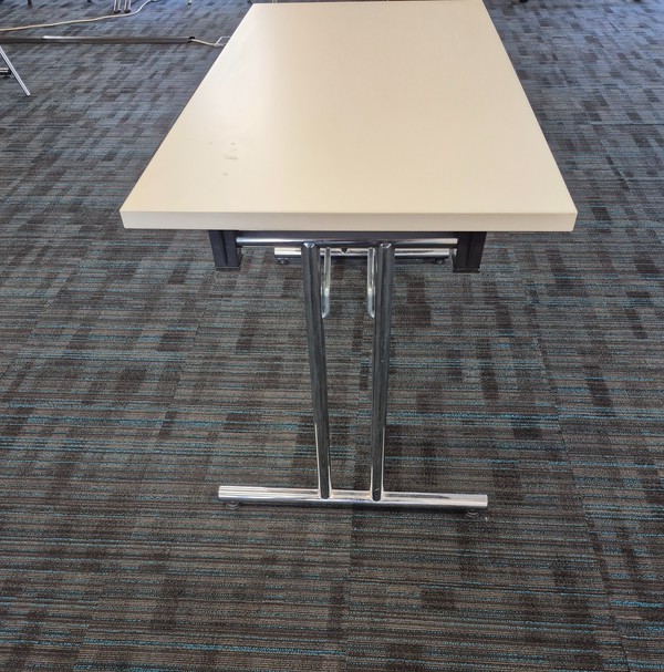 Secondhand Folding Leg Tables