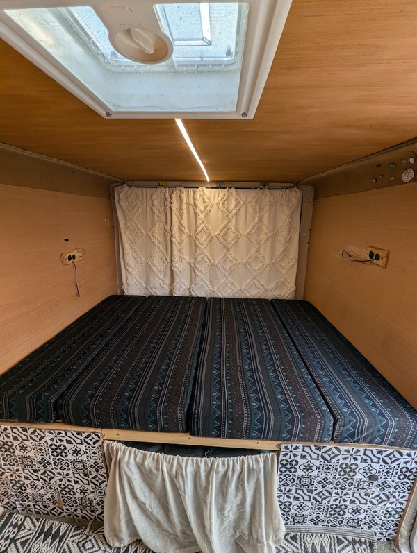 double bed in trailer