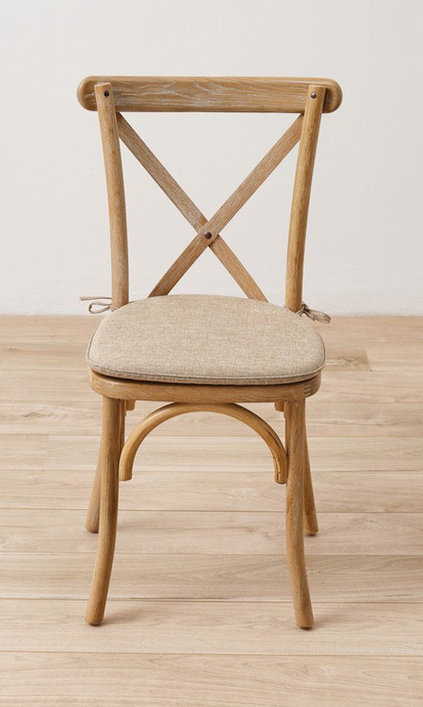New Nordic Oak Crossback Chairs with Tie on Seat Pad For Sale