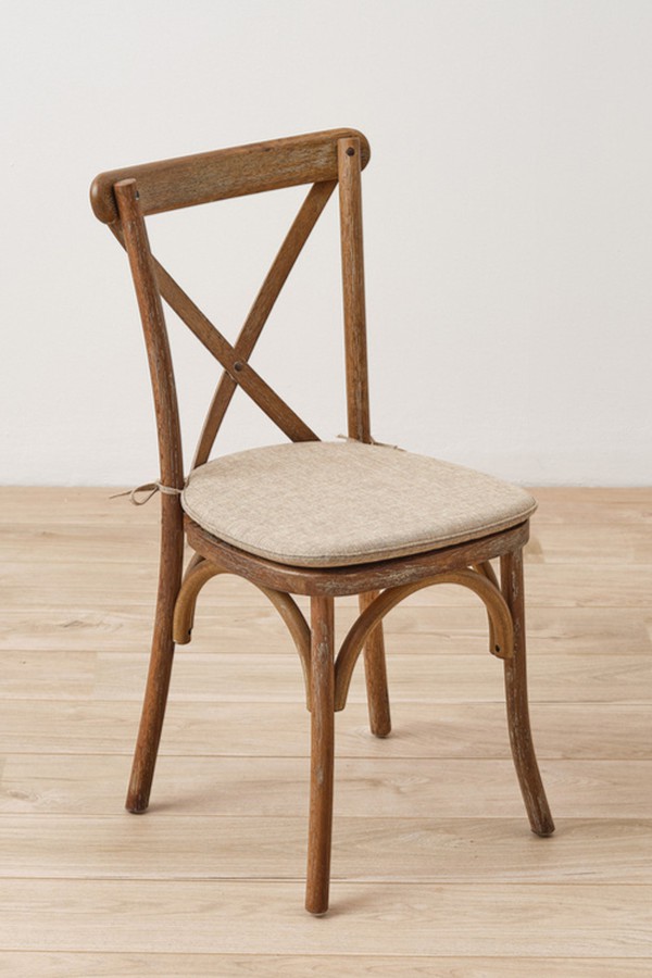 New Rustic Oak Crossback Chairs with Tie on Seat Pad For Sale