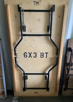 Secondhand 6ft x 3ft Banqueting Table with American Legs For Sale