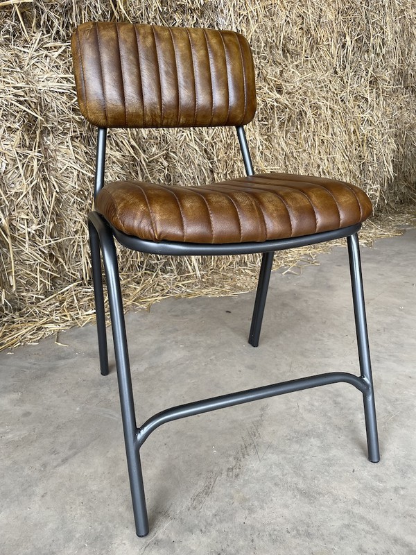 Vintage Tan Leather Chair