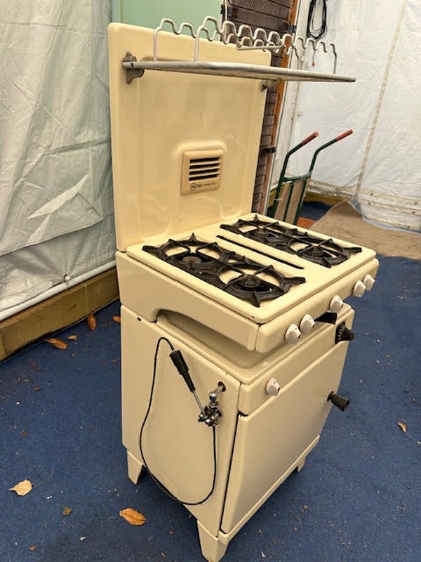 Buttermilk Enamel Cooker Prop
