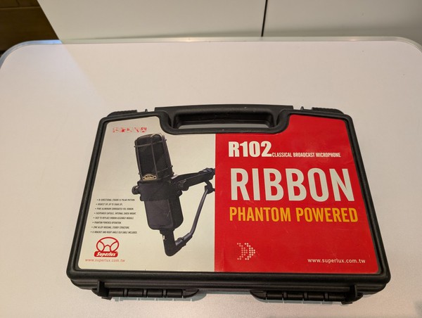 Cased Superlux R102 Ribbon Mic