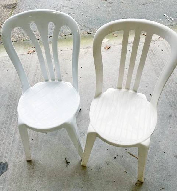 Second hand plastic bistro chairs for sale