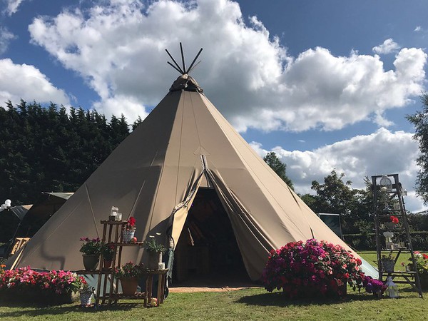 Secondhand Tentipi Cirrus 40 Tipi Kung 8.4m Diameter Teepee For Sale