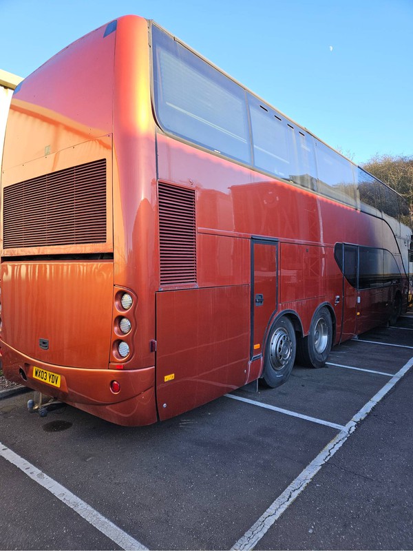 Sleeper Ayats Bravo 1 Bronze Double-Decker Coach