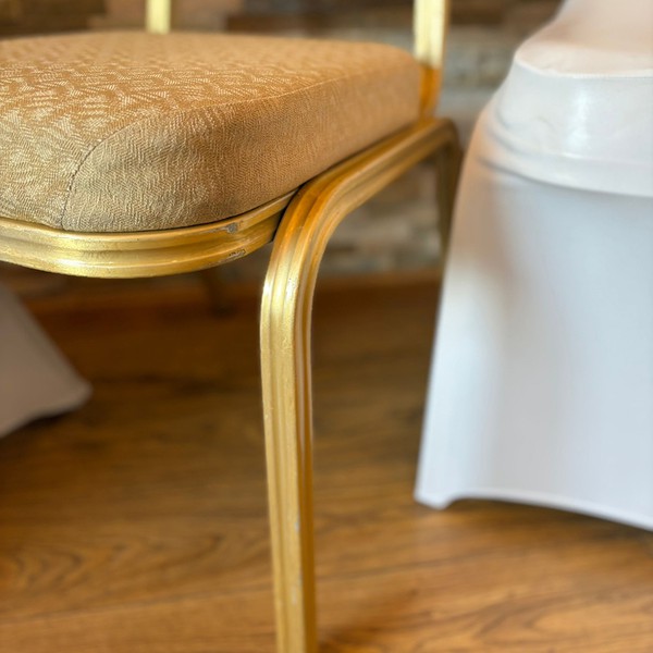 Ali Banqueting chair