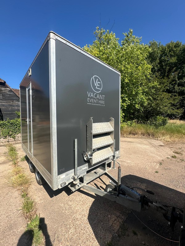 1 plus 1 Toilet Trailer - Kent 7