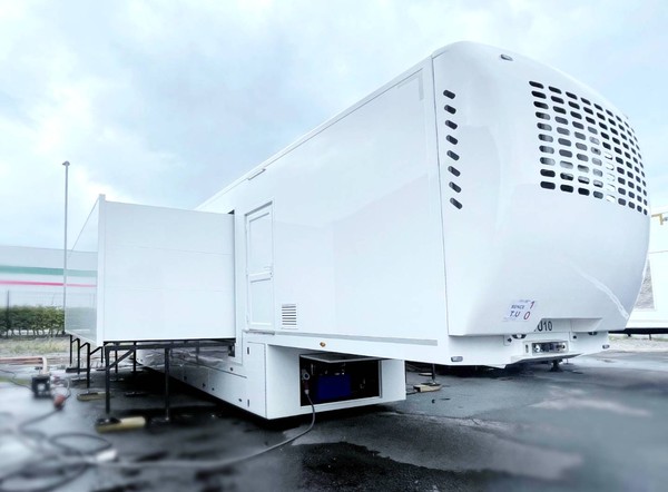 HGV Articulated Trailer Exhibition