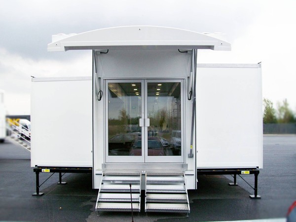 Used Voyager Double Pod Healthcare Trailer