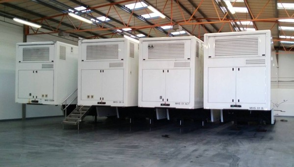 Quad trailer Dialysis clinic