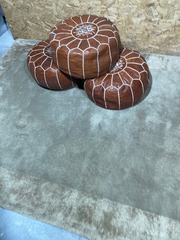 round pouffe seating