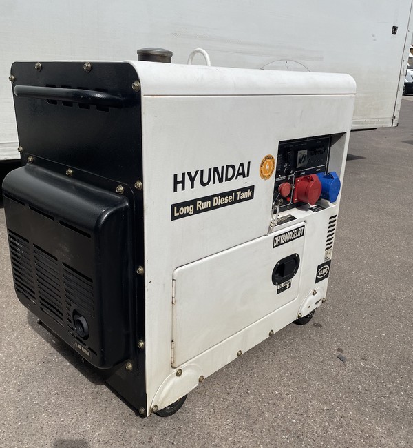 Hyundai DHY8000SELR Generator
