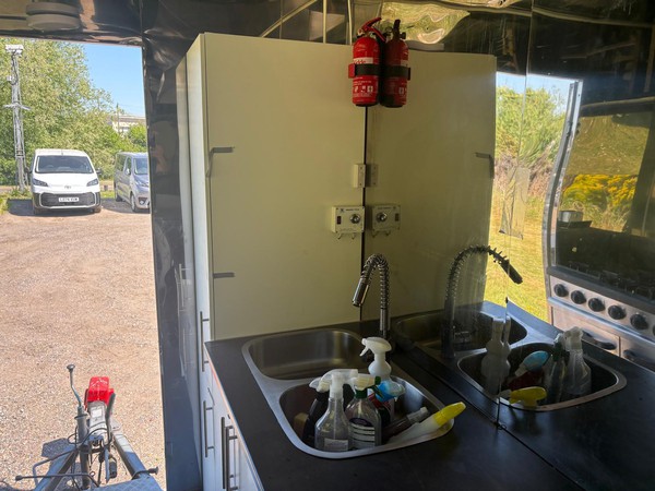 Catering trailer with double sink