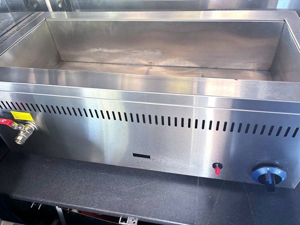 Catering trailer with LPG bain Marie