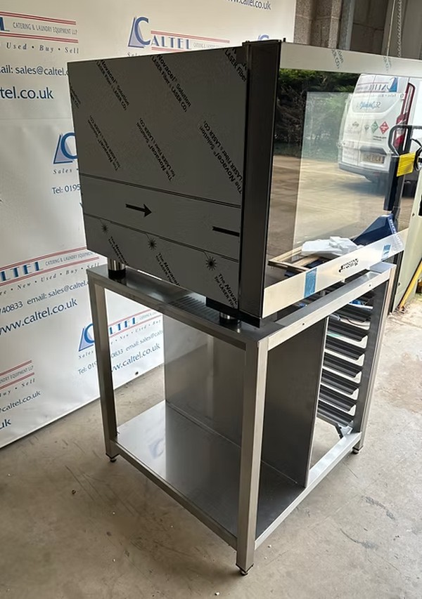 New Smeg Electric Oven