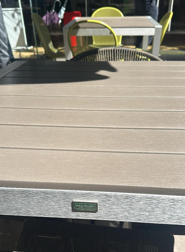 Max-Green Outdoor Dining Tables