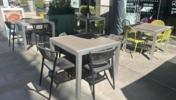 Premium Outdoor Dining Tables