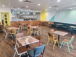 Secondhand Restaurant Tables and Chairs For Sale