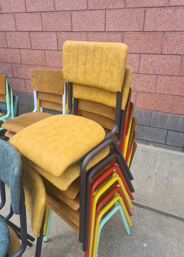 Secondhand Restaurant Tables and Chairs For Sale