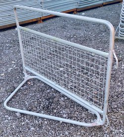 Free standing met police barrier