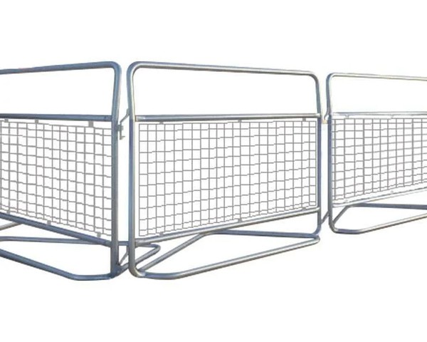 Met police barriers for sale