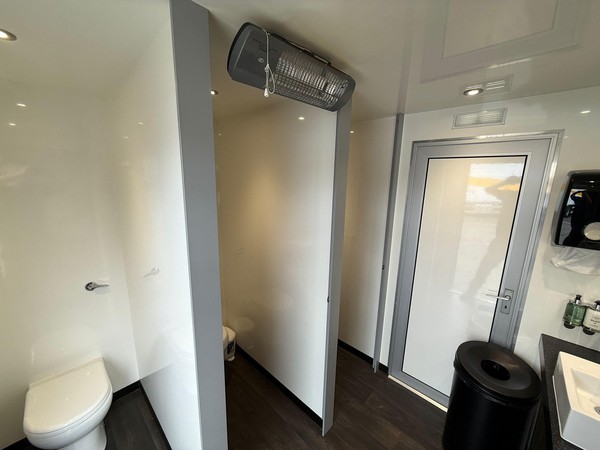 3 + 1 Toilet Trailer