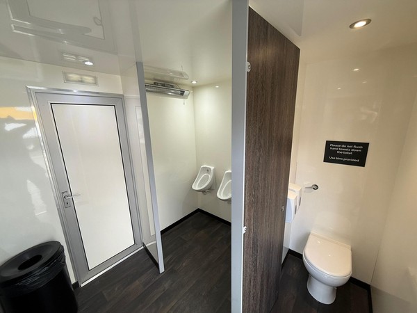 Buy 3 + 1 Toilet Trailer