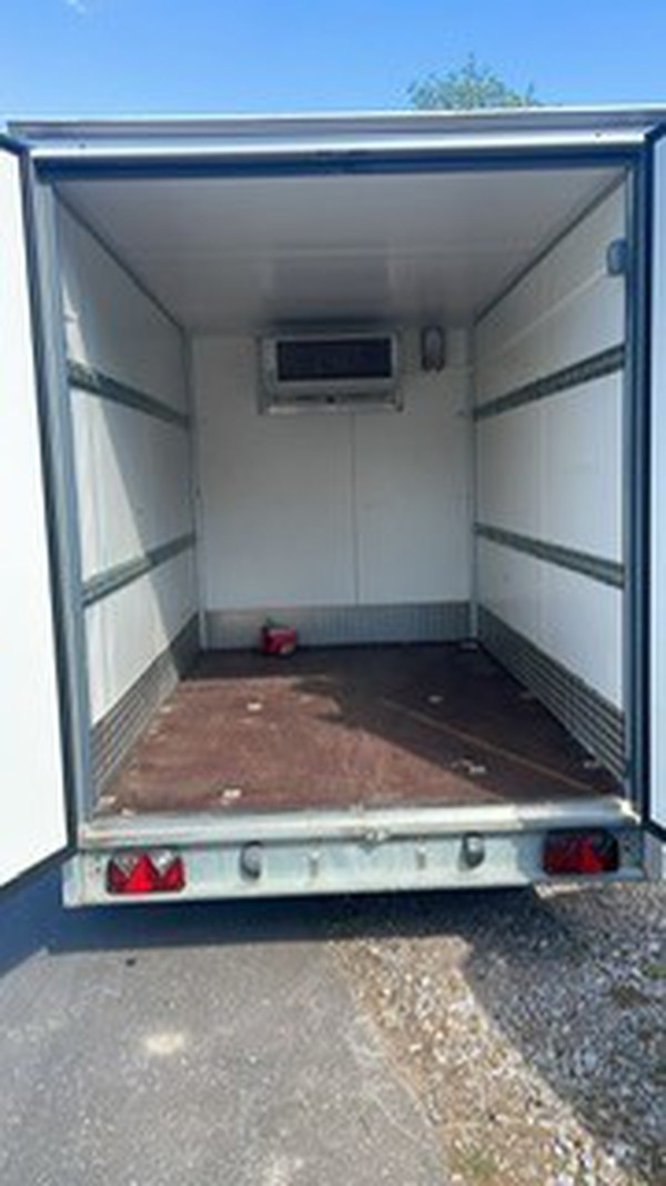White Humbaur 3m Refrigerated Trailer