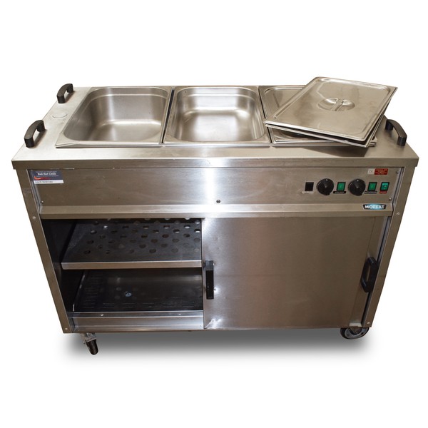 Hot cupboard with bain marie