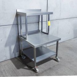 Prep bench on castors