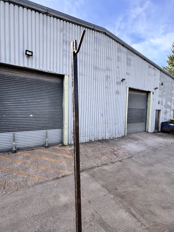 28x Festoon Poles - Cheshire 6