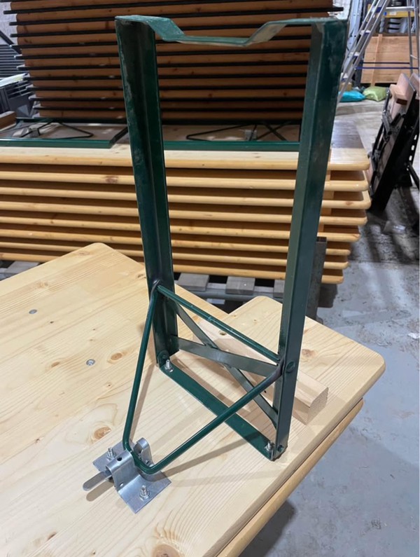 100x Table And Bench Sets