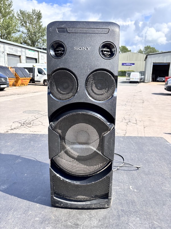 3x Separate PA Systems And Microphone Kits - Cheshire 11