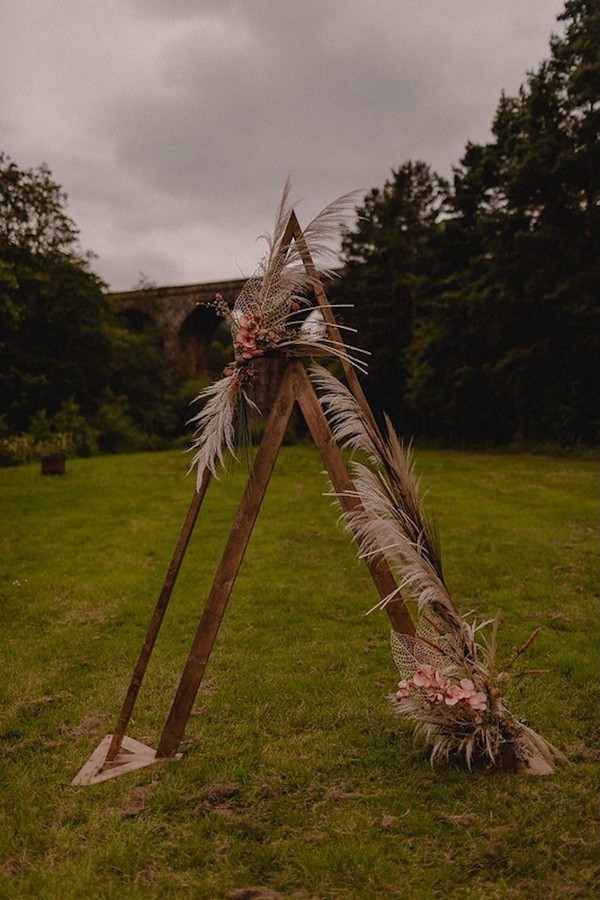 Boho Natural Beige Pampas Grass, Dried  c.100 stems - Cheshire 10
