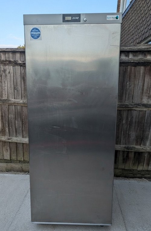 Upright S/S Single Door Freezer
