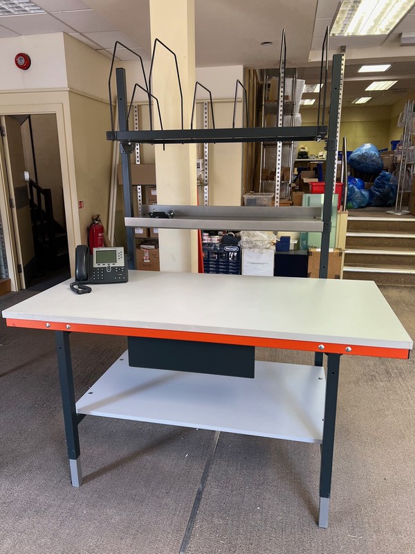 Packing Station With Scales For Sale
