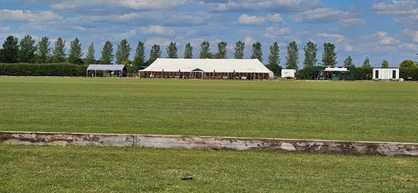 100ft x 40ft Traditional Marquee