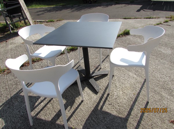 Secondhand Cafe Table And Chair Set