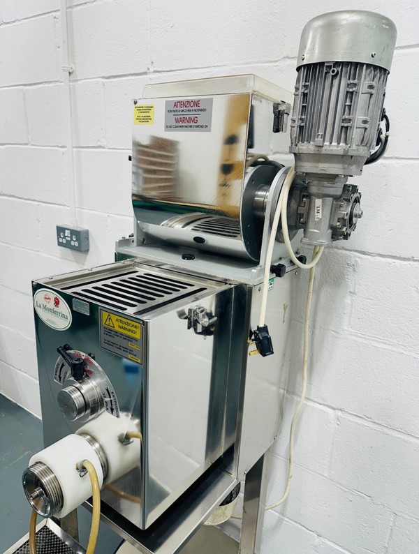 Commercial Pasta Machine