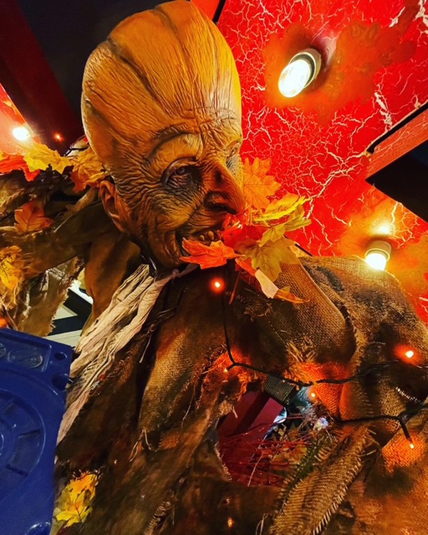 Halloween party decor