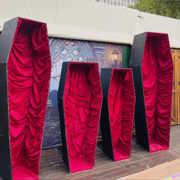 Selfie coffins Halloween party props