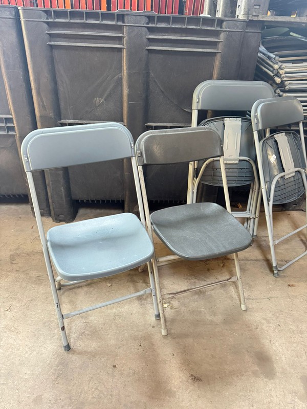 Secondhand samsonite chairs for sale