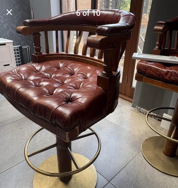 Captains chair style Bar Stool