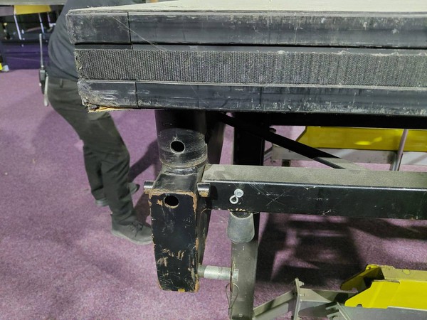 Heavy duty Hook and loop drapery fasteners