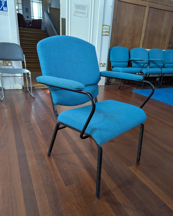 Secondhand Linking Chairs