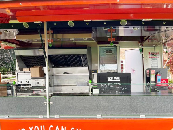 Catering trailer with cooking equipment