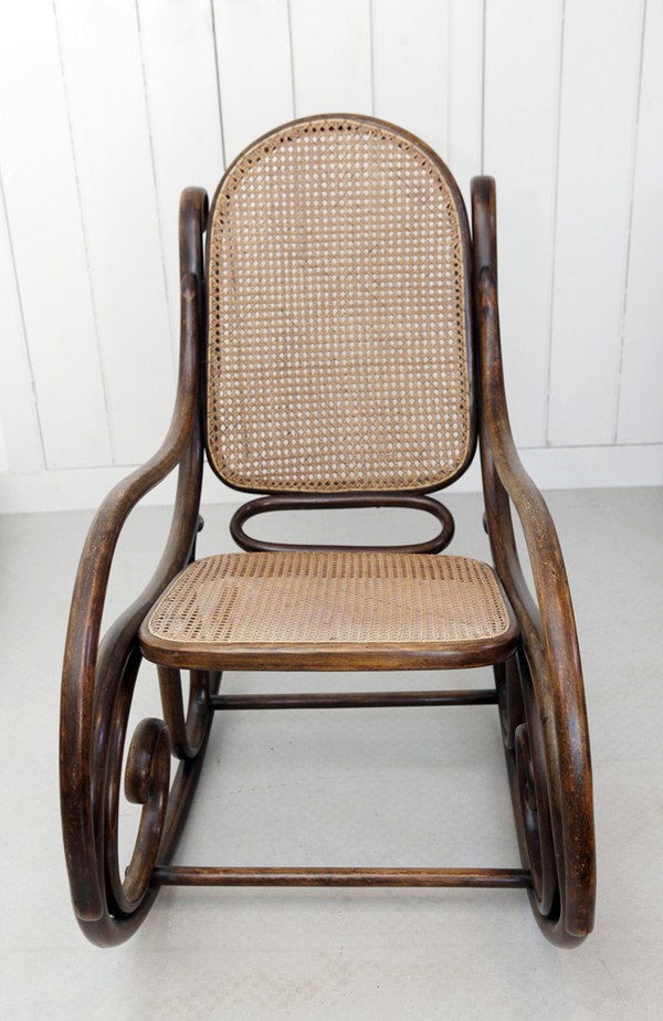 Bentwood Thonet rocking chair copy